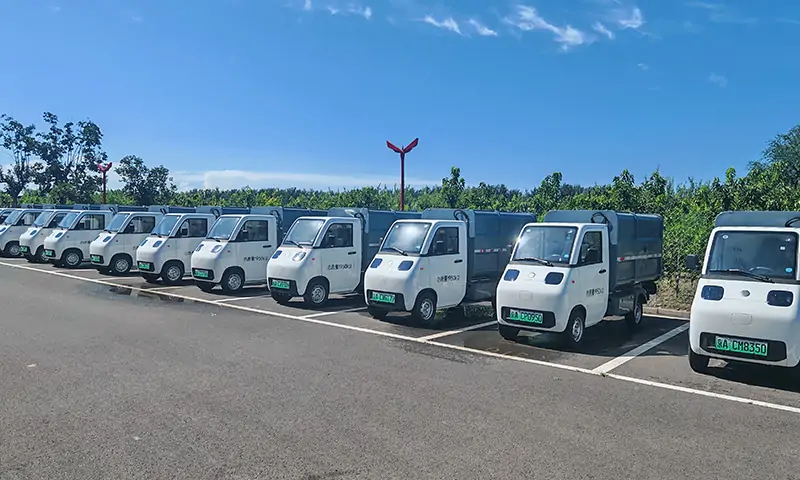 新能源侧装垃圾车到货北京 助力首都城市环境卫生建设